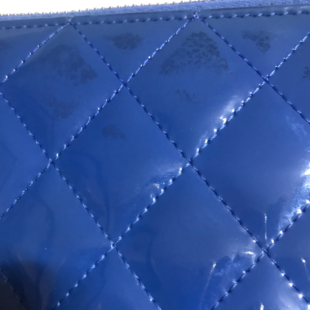 π ELECTRIC BLUE QUILTED LEATHER CHANEL ZIP AROUND ZIPPY LARGE ORGANIZER WALLET - Picture 12 of 12